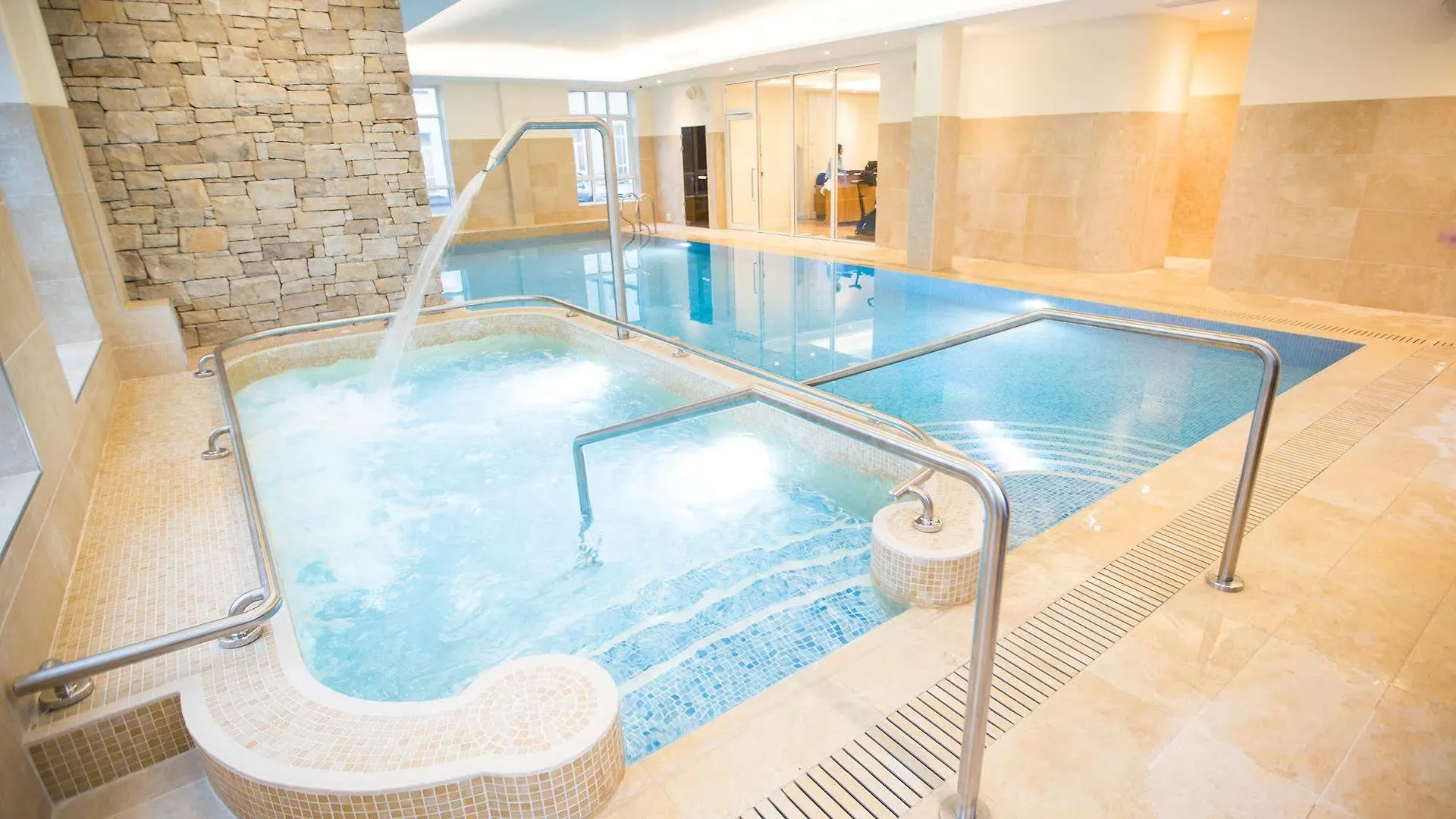 Galway Bay Hotel Conference & Leisure Centre